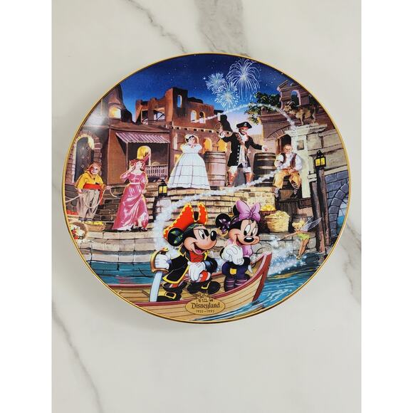 Disneyland Mickey Pirates Of The Caribbean Wall Decor Plate 8" Anniversary 1995 - Picture 10 of 13